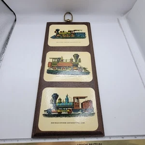 Vintage Train Wall Hanger Decor - Picture 1 of 6