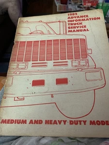 Camión de servicio Advance Information 1982 manual modelos de servicio mediano y pesado - Imagen 1 de 1