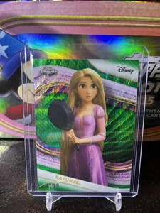 2025 Topps Chrome Disney Green Wave Refractor /99 Rapunzel - Bild 1 von 1