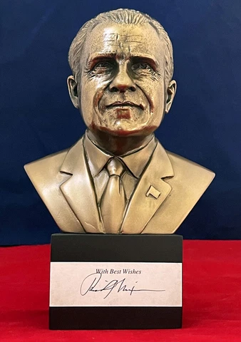RICHARD NIXON Signed Autographed 9" Tall Resin Cast Statue BUST in Bronze Patina Cover
