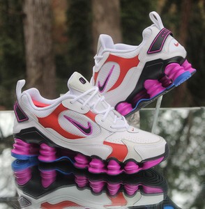 🥇 [2022] Los cinco mejores modelos de Nike Shox de todos los tiempos