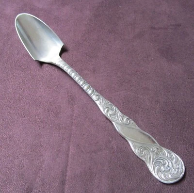 Cuchara de queso suave Royal 1890 Rogers plateada sin monogramas Foto 1 de 3