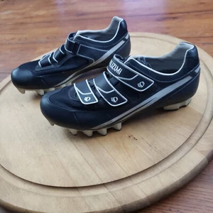 Pearl Izumi Mens 42 Cycling Shoes Quest SPD MTB Spin Road - Picture 1 of 8