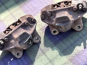 Mercedes-Benz W126 C126 Rear Brake Calipers L&R - Picture 1 of 4