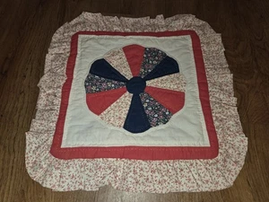 Vintage Steppdecke Kissenbezug Dresdner Platte Handarbeit Rüschen Landhaus  - Bild 1 von 6