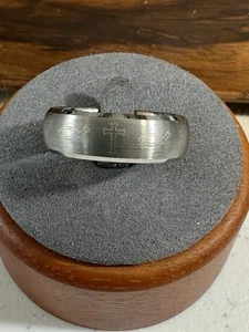 Banda de acero inoxidable para hombre talla 14 ~ detalles de peces y cruz, religiosa 8 mm - Imagen 1 de 8