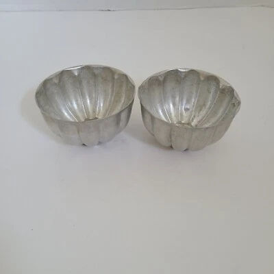 Juego de 2 moldes para vasos de gelatina de metal Foto 1 de 4