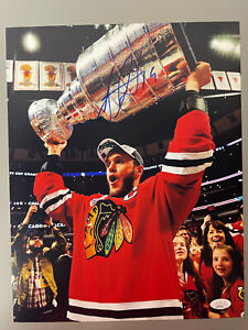 Chicago Blackhawks Cup Jonathan Toews Signed Autographed 11x14 Photo JSA COA #1