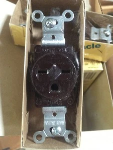(10 piezas) Receptáculos de salida única Eagle marrón 250V 15A 816 816B comerciales EE. UU. - Imagen 1 de 3