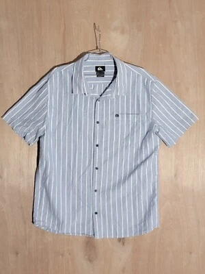 quiksilver button up shirt mens XL regular fit short sleeve stripe pocket blue - Image 1 of 4