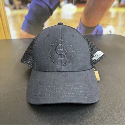 Gorra The North Face Snap Back negra malla de camionero bordada talla única para hombre Foto 1 de 4