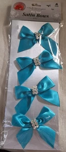 Vorgebundene Schleifen mit Strass - 3" breit, 4er Set, Geschenkschleifen türkis NEU - Bild 1 von 1