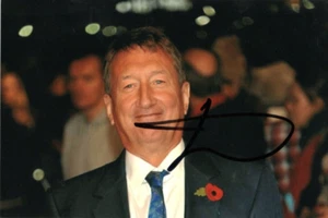 PEAKY BLINDERS: STEVEN KNIGHT SIGNED 6x4 PORTRAIT PHOTO+COA - Picture 1 of 1