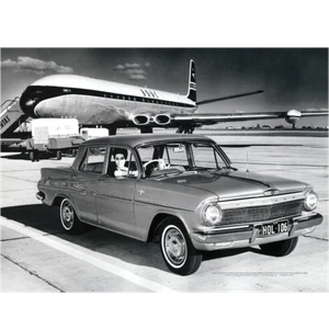 Holden EJ Premier Art Print – With BOAC Comet Essendon Airport – 3 sizes Poster - Bild 1 von 5