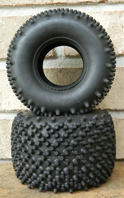 (2) Vintage Duratrax Diamond Spike 2.2" Tires (4.5"x3") - Image 1 of 4