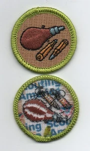 Distintivo Merito Tiro Fucile, Tipo M, Retro "Scouting America" (2025), Come Nuovo! - Foto 1 di 1