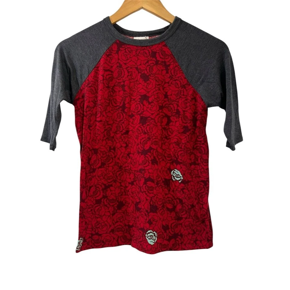 Camiseta LuLaRoe Niñas Talla 10 Floral Manga Raglán Camiseta Roja Gris Informal Top Foto 1 de 4