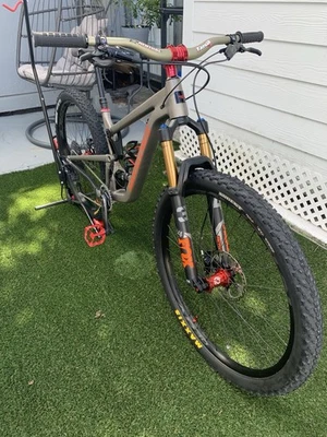 Santa Cruz Tallboy MTB, i9 Hubs, XT Groupset, SRAM Code RSC Medium Upgrades Bike - Image 1 of 4