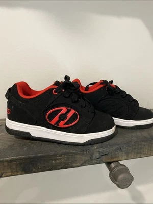 Детские туфли для коньков Heelys Voyager молодежный размер 1 черные красные кроссовки с колесиком на каблуке - Изображение 1 из 3