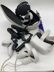 Meta Quest Pro Virtual Reality (2)Headsets, Accessories,5 Controllers & Case - Picture 1 of 6