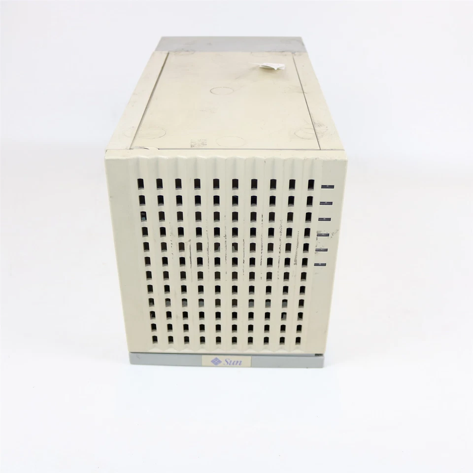 Sun 599-2063-01 711 Ultra SCSI 80 Pin 12-Bay External Hard Drive Enclosure - Image 1 of 4