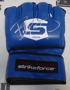 Bobby Lashley Signed Official StrikeForce MMA Glove PSA/DNA WWE Bellator Auto'd - Picture 1 of 4