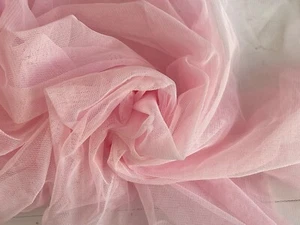Paquete 7 Metros Bebé Rosa Premium Suave Hexagonal Tela Tul para Coser Vestido - Imagen 1 de 8