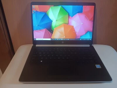 HP Silver 14" Pentium Gold 5405U @ 2.3Ghz Laptop 4GB Ram UHD 610 Graphics 1GB - Image 1 of 4