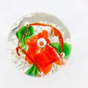 Vintage roter Weihnachtsstern im Schnee Kunst Glas Blumen Briefbeschwerer mit Blasen schön - Bild 1 von 5