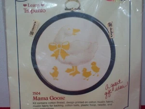 NEW MAMA GOOSE 1984 Dimensions Craft Stitchables Stitch & Frame 4" Hoop #7504 - Picture 1 of 3