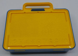 VINTAGE TUPPERTOYS STENCIL KIT w ORIGINAL CARRYING CASE - Picture 1 of 8
