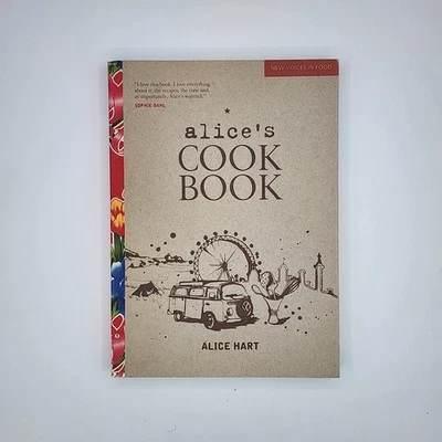 Alice's Cookbook - New Voices in Food 2010 TP (VG-LN) Foto 1 de 4