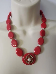 Avon 2012 Red Color Embellished Necklace -NIB Pearl and Rhinestone Accents - Picture 1 of 8