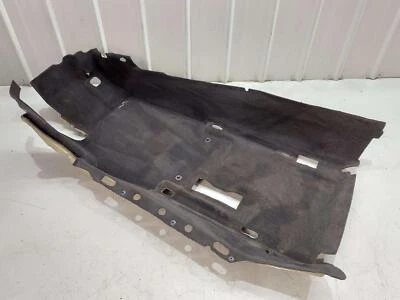 Alfombra izquierda AUDI R8 2009 423863021A9 *manchada rasgada* Foto 1 de 4