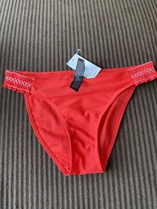 NWT NEW LOOK RED W/EMBROIDERED DESIGN…SWIMSUIT BOTTOM ONLY…SMALL - Picture 1 of 5