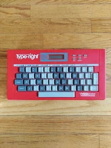 V-Tech Type-Right Educational Electronics Typing Tutor Keyboard - Tested/Works - Picture 1 of 3