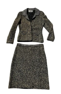 De Colección Adolfo Chaqueta y Falda Traje PEQUEÑO Blanco y Negro/Tan Boucle Saks Fifth Avenue Foto 1 de 4