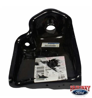08-16 Super Duty OEM Ford PASAJERO Soporte de resorte superior Carcasa 7C3Z-5A306-BR Foto 1 de 4