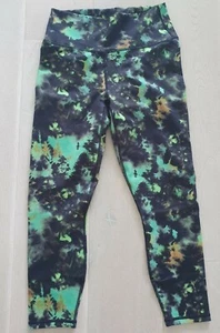 Sport Hose Leggings Fabletics 7/8 Powerhold Schwarz Grün Batik M 38 40 NEU - Bild 1 von 5