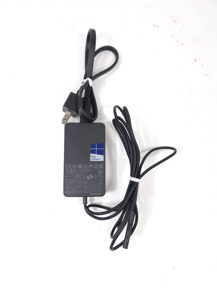 Genuine Microsoft 1625 Surface Pro 3 Or 4 Wall Charger AC Adapter Power Cord - Image 1 of 3
