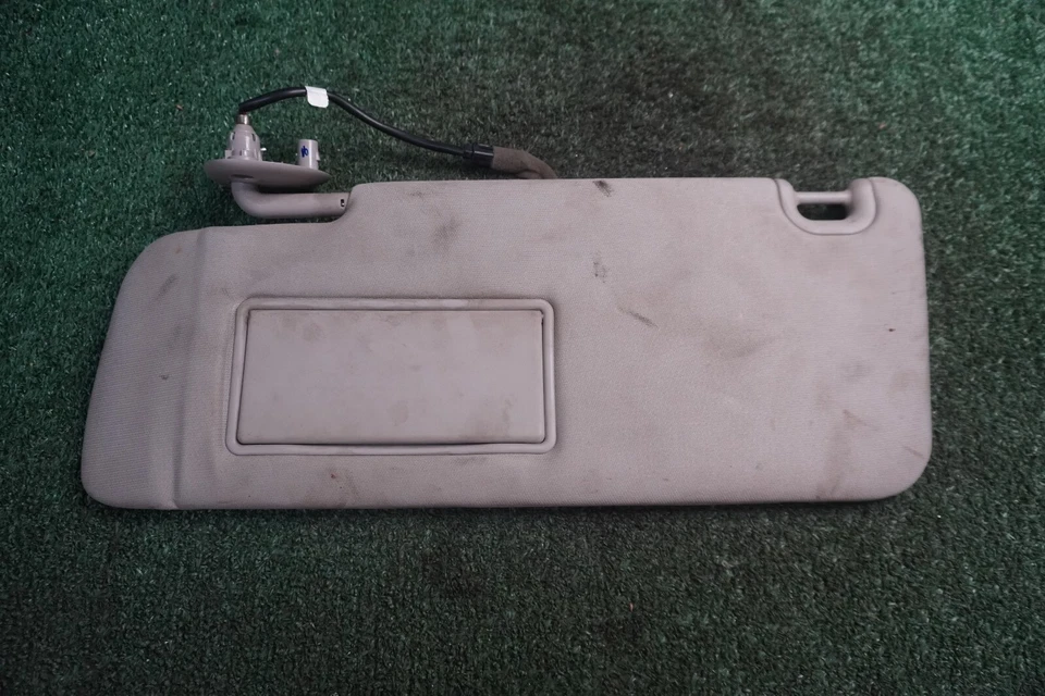 Dodge Ram 2500 2016 lado del conductor parasol fabricante de equipos originales 1 pieza 1VF25BD1AD Foto 1 de 3