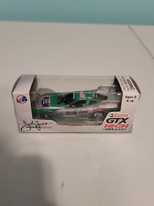 John Force Castrol Celebrating 25 Years 2010 Ford Funny Car 1:64 Scale Diecast