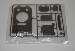 TAMIYA M18 HELLCAT 35376 ⭐PARTS⭐ SPRUE B-UPPER HULL+INTERIOR+MORE 1/35 - Picture 1 of 3
