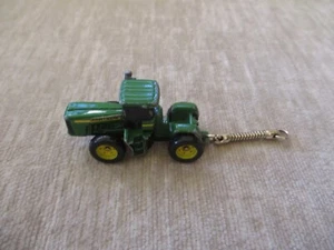 Vintage John Deere Ertl Bauernhof Traktor Schlüsselanhänger Schlüsselanhängsel Schlüsselring - Bild 1 von 10