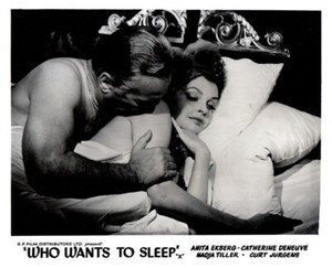 Who Wants to Sleep Original Lobby Card Curt Jurgens kissing Nadja Tiller in bed