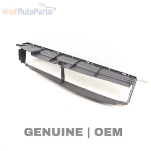 2011-2015 BMW 740LI - Radiator AIR Guide / DUCT 7183854 - Picture 1 of 5