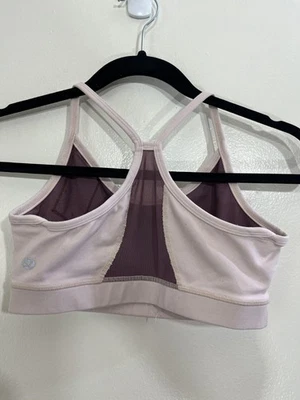 Lululemon Sport Bra XS Flow Y Nulu Yoga Workout Yoga Gym Pilates Athleisure Hike - Image 1 of 4