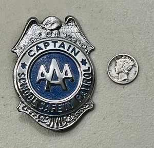 Insignia de Patrulla de Seguridad Escolar Capitán AAA Azul Vintage Pinback - 2.5" - Imagen 1 de 5