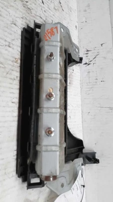 Used Instrument Panel Air Bag fits: 2015 Mitsubishi Outlander sport driver knee - Image 1 of 4