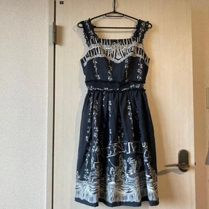 Innocent World ärmelloses Kleid schwarz - Bild 1 von 7